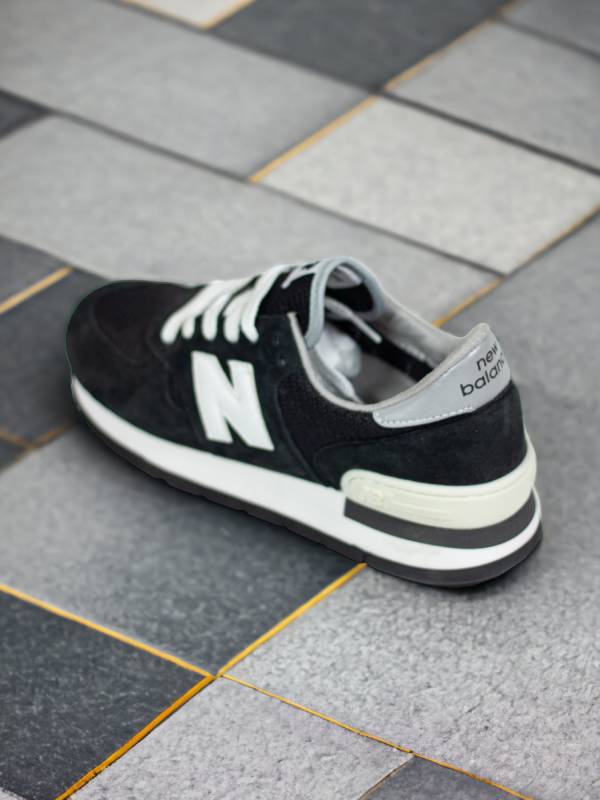 New Balance 1400