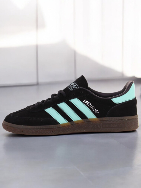 Adidas Spezial