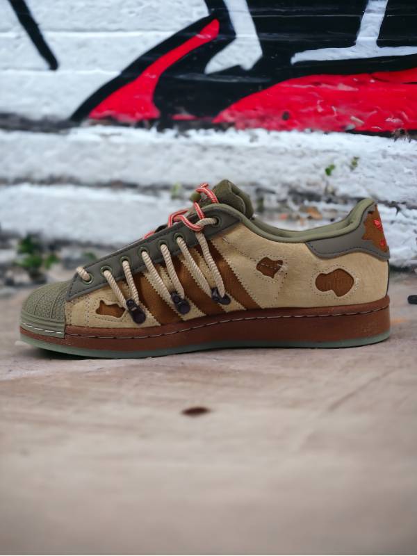 Adidas Superstar