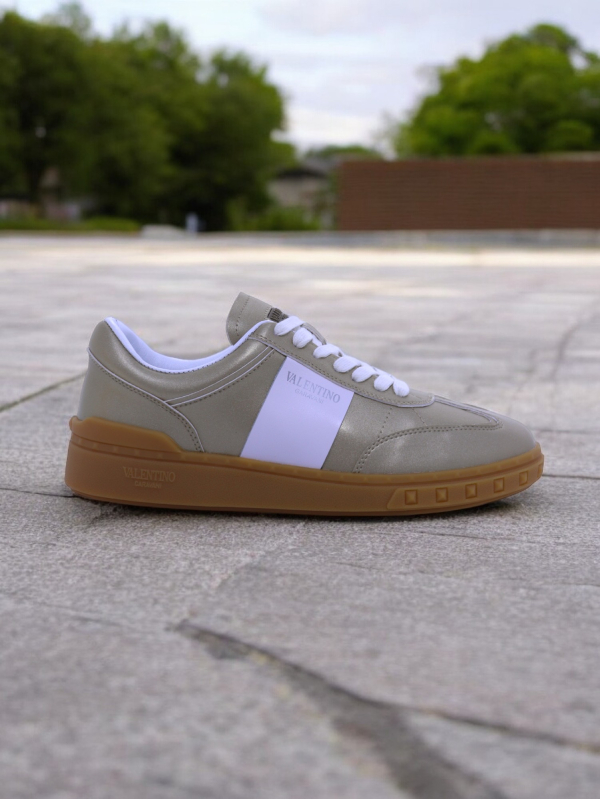 Valentino Garavani Upvillage Sneakers