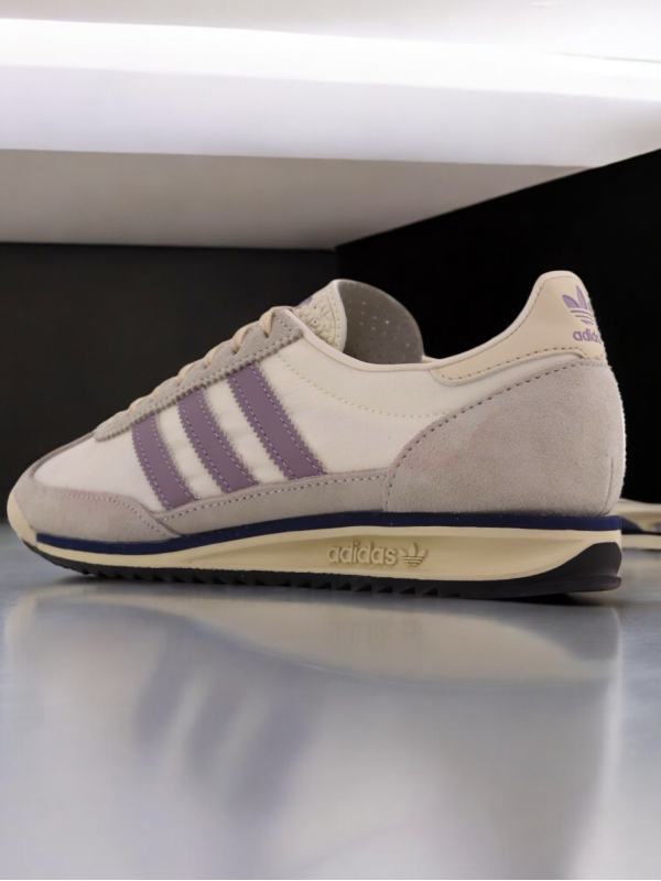 Adidas SL 72