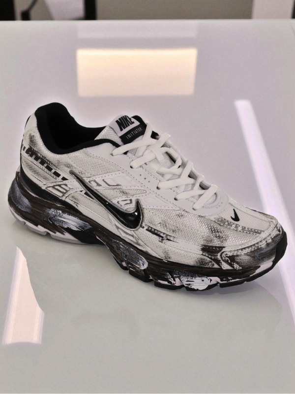 Nike Initiator