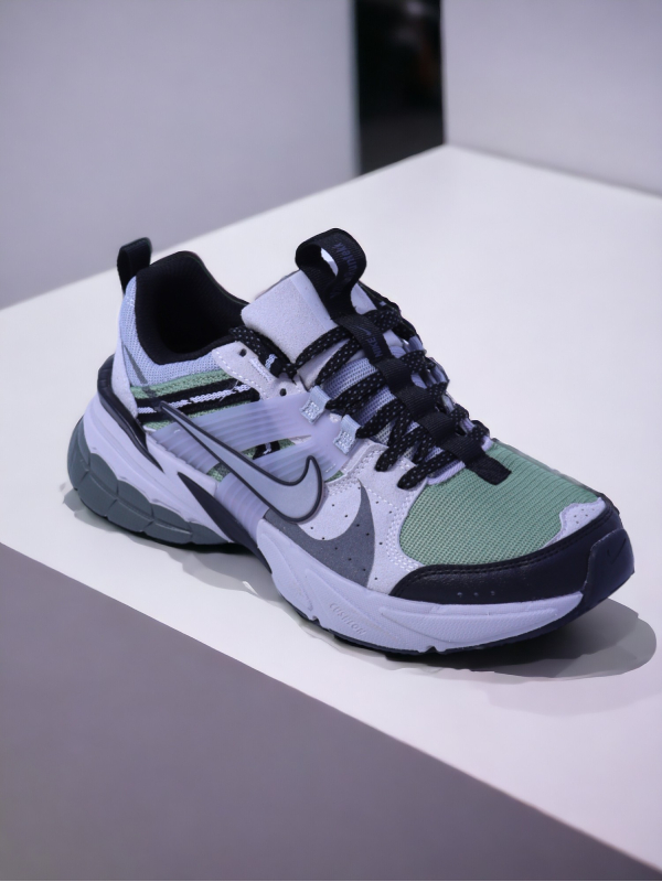 Nike V2K Run