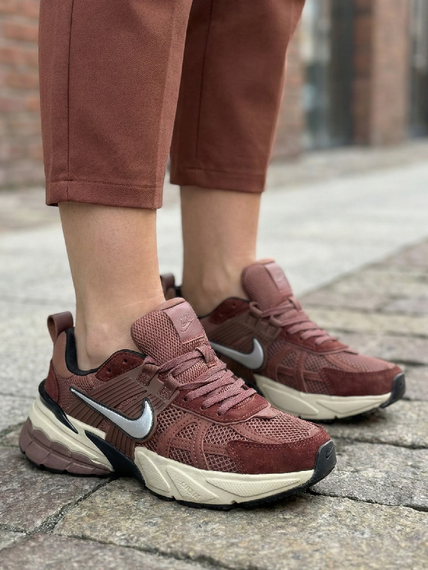 Nike V2K Run