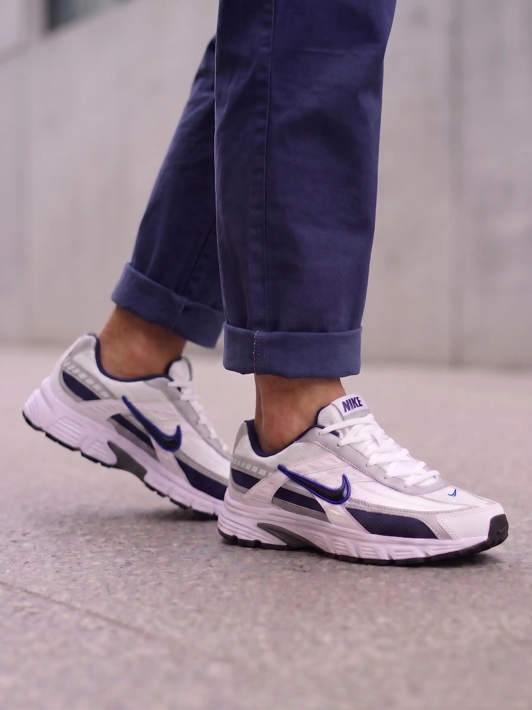 Nike Initiator