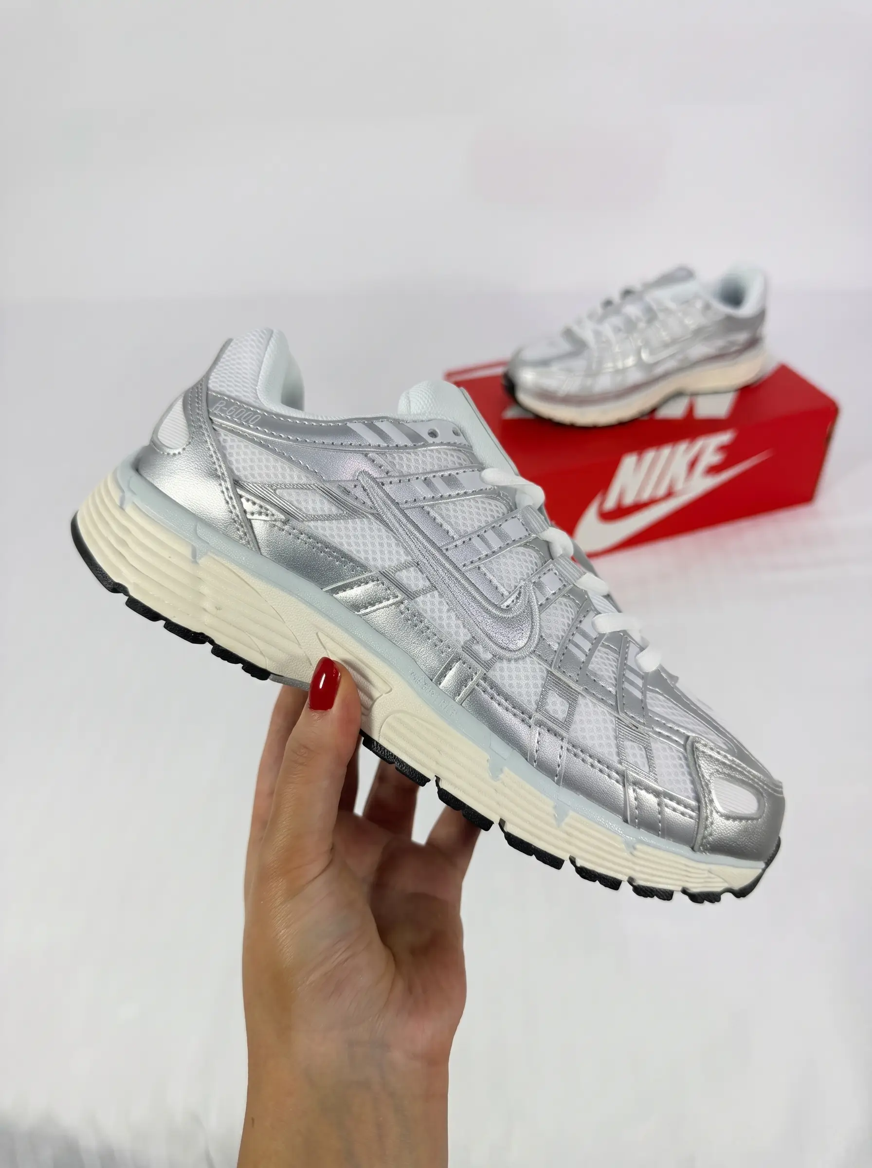 Nike P-6000