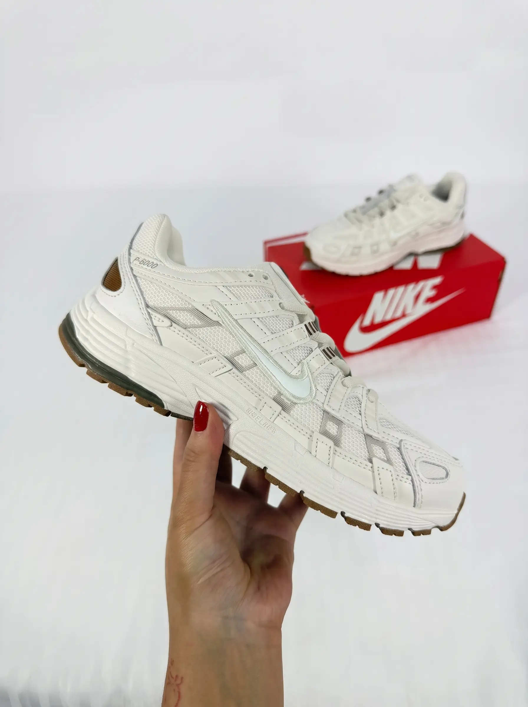 Nike P-6000