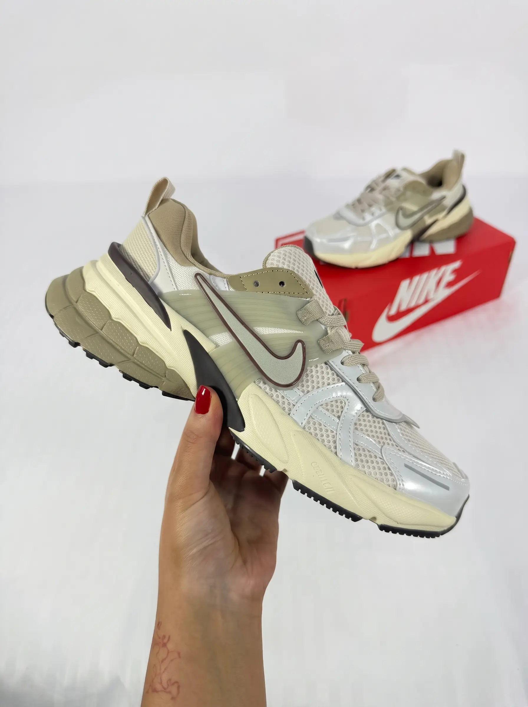Nike V2K Run