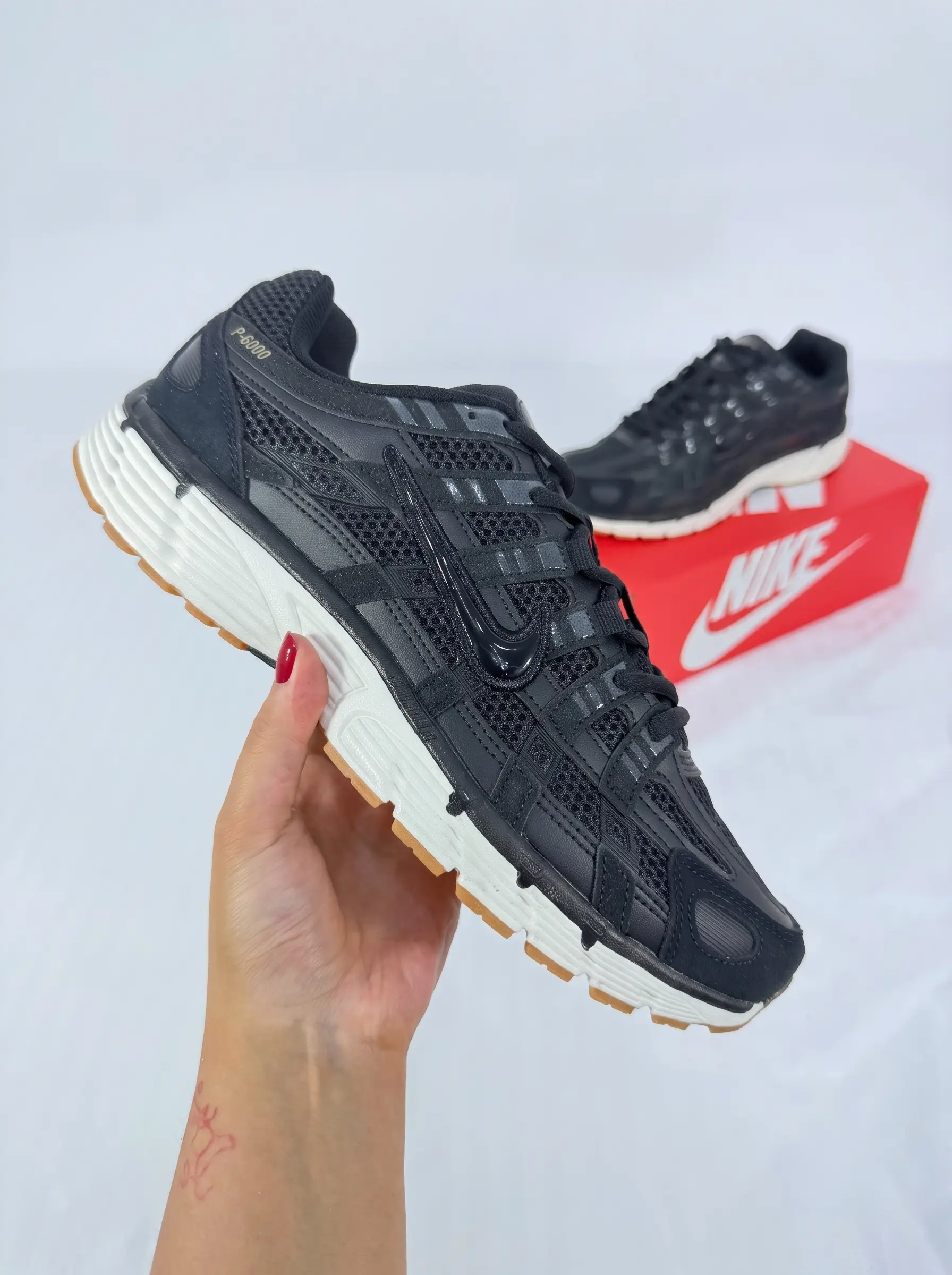 Nike P-6000