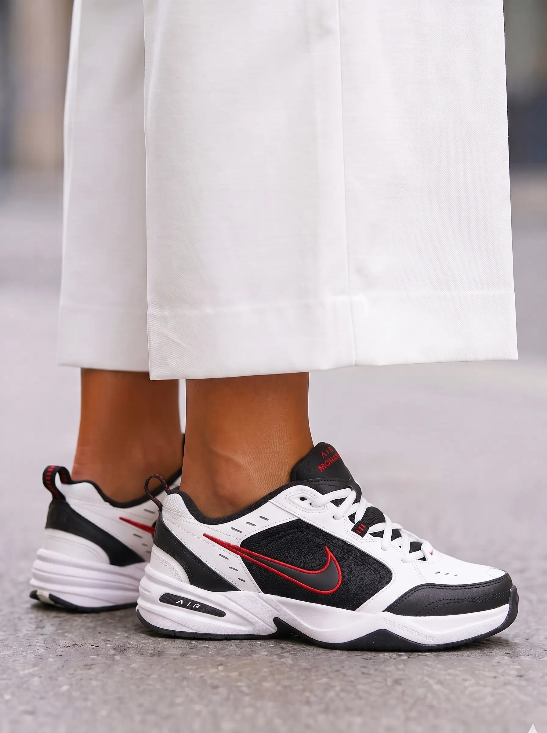 Nike Air Monarch