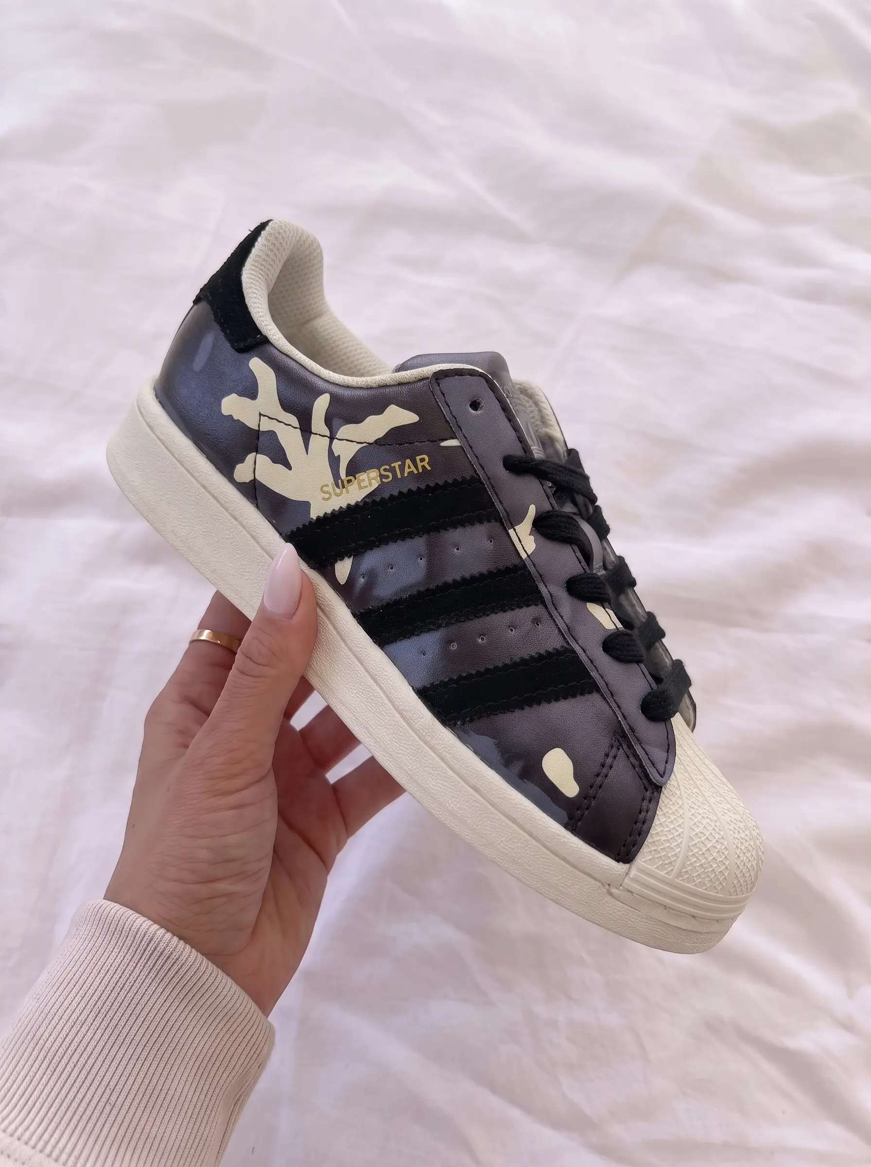 Adidas Superstar
