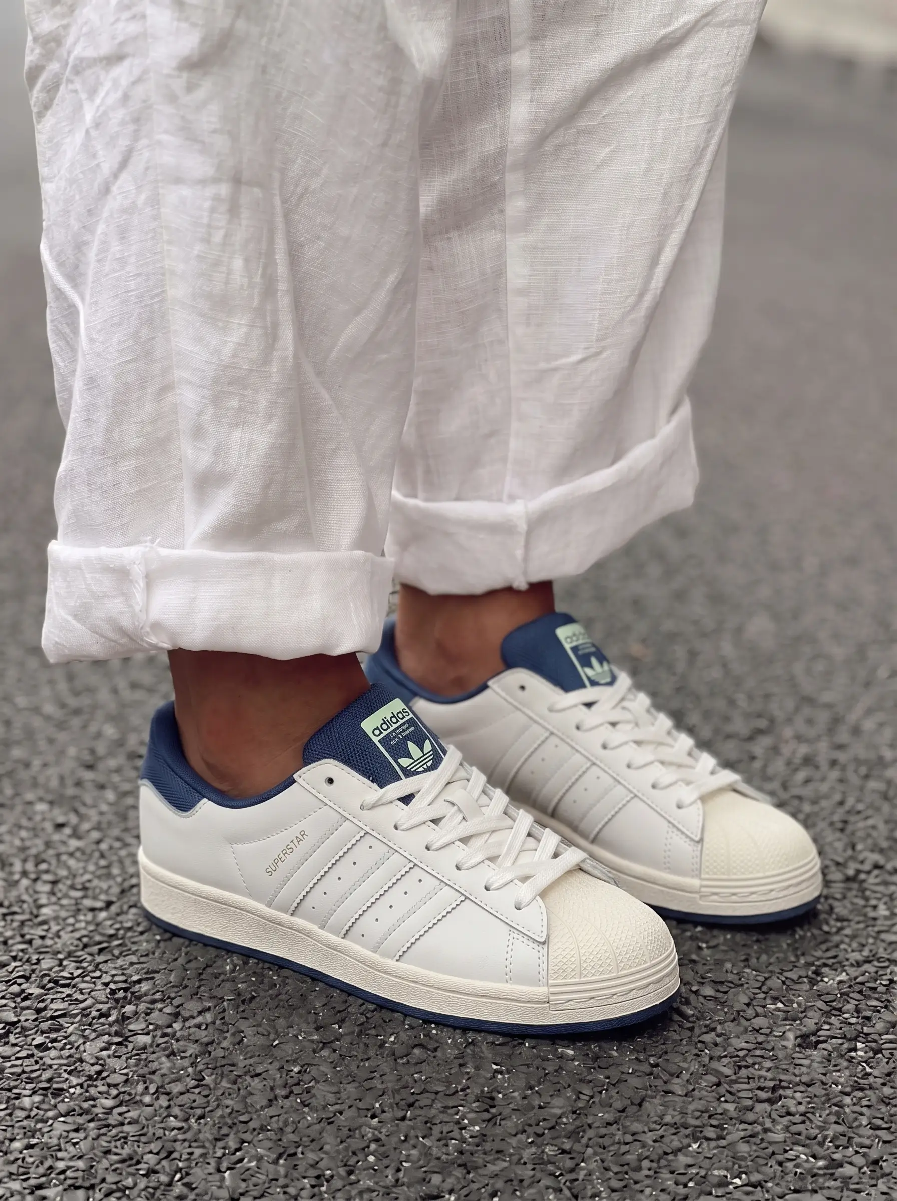 Adidas Superstar