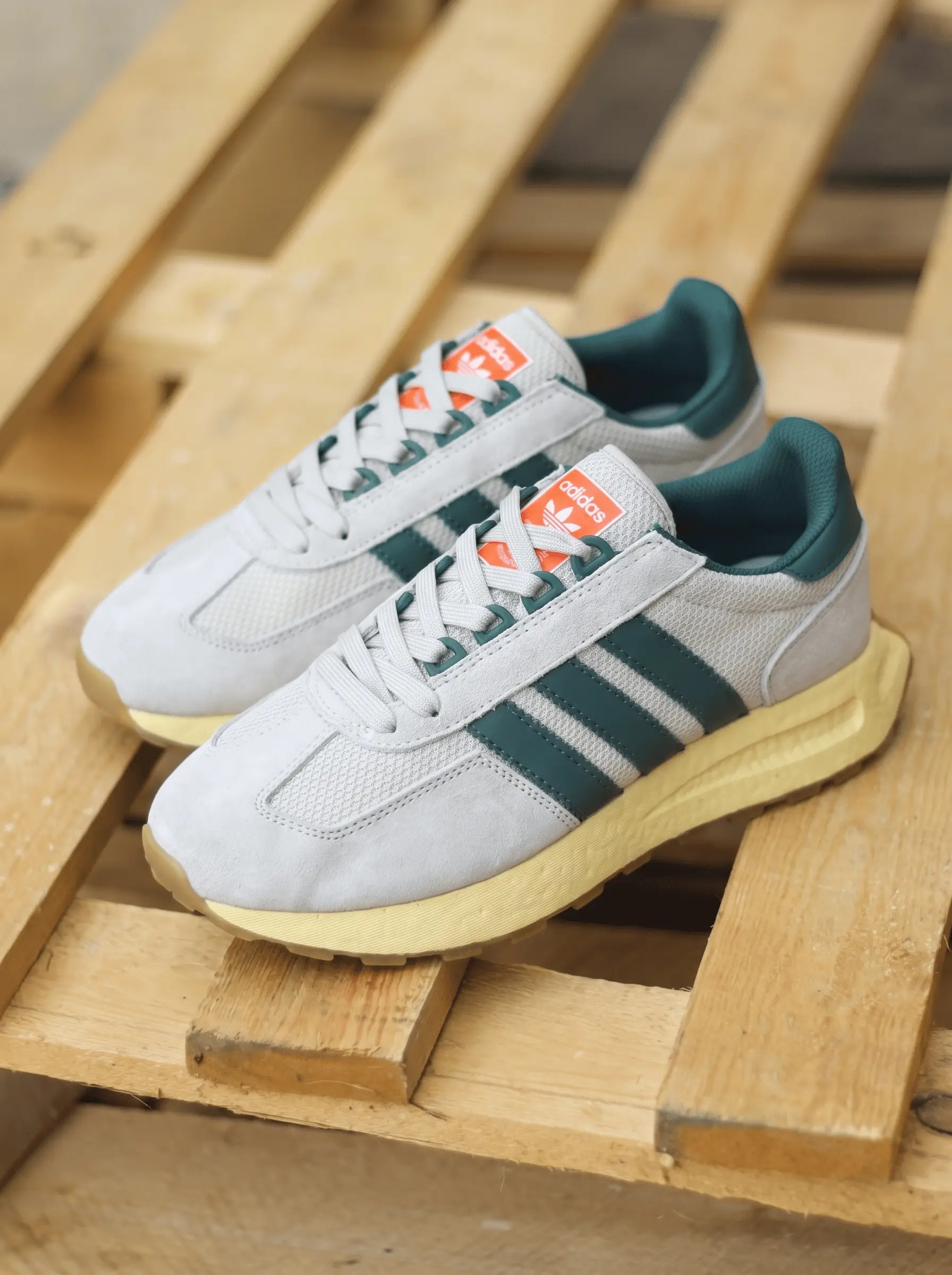 Adidas Retropy