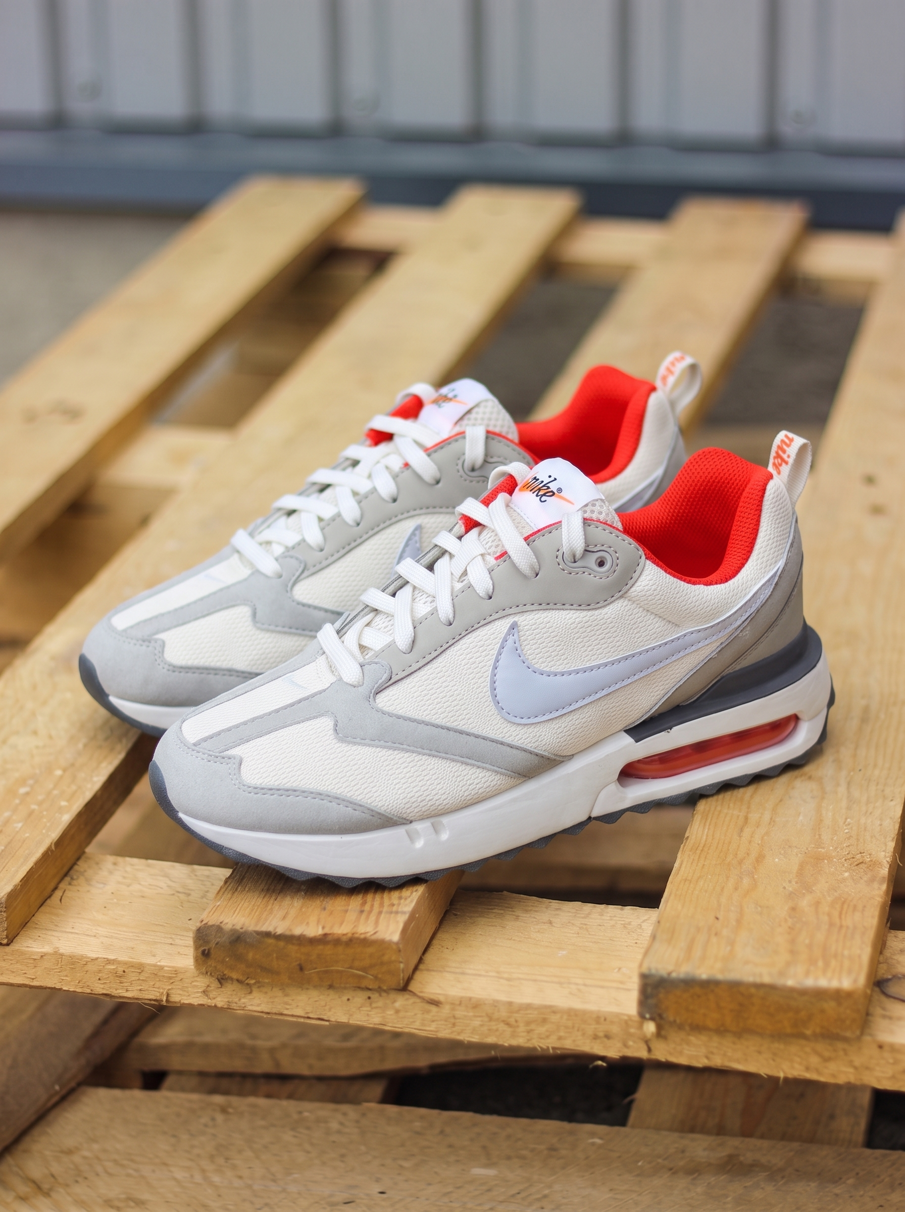 Nike Air Max Dawn
