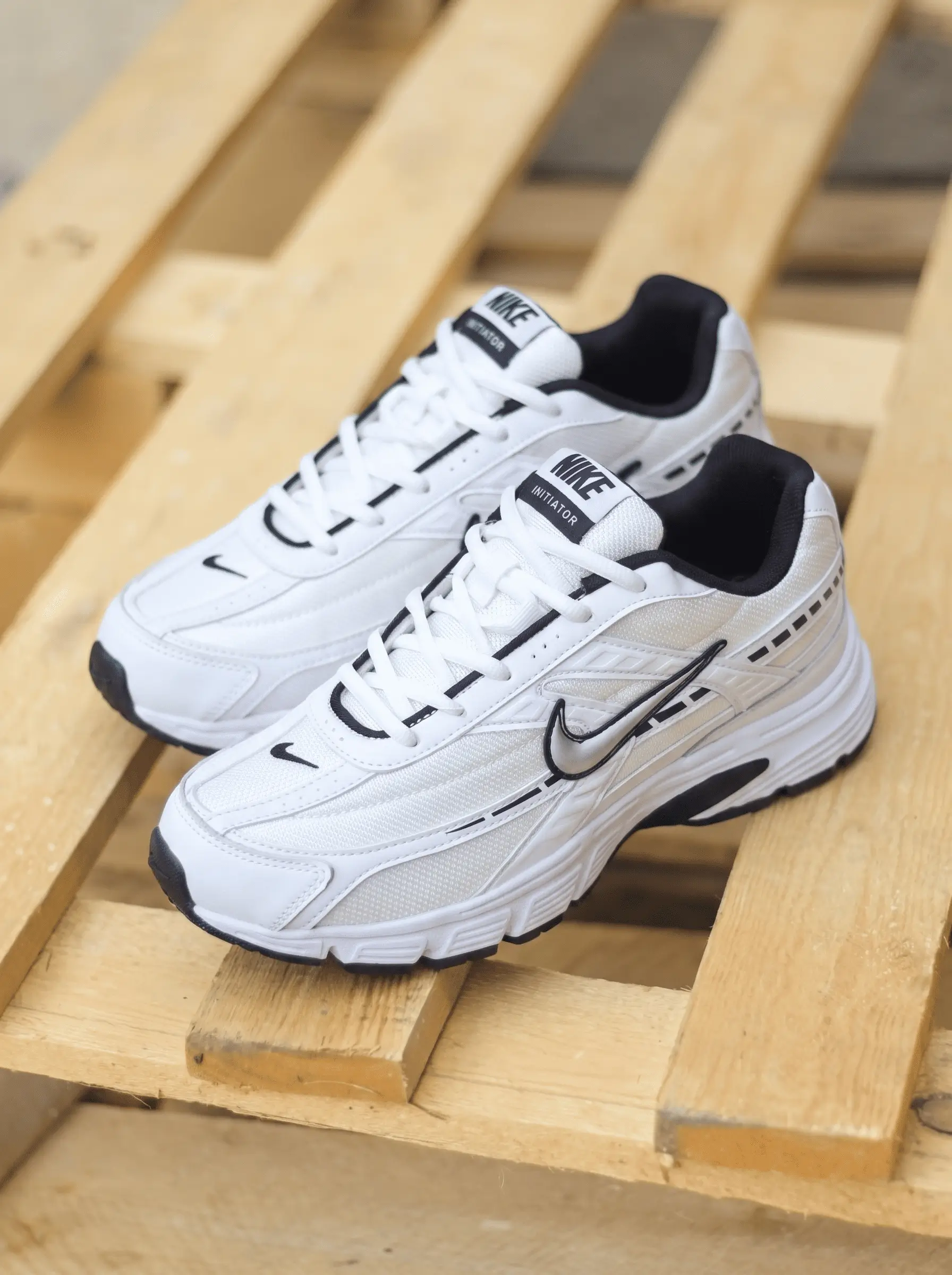 Nike Initiator