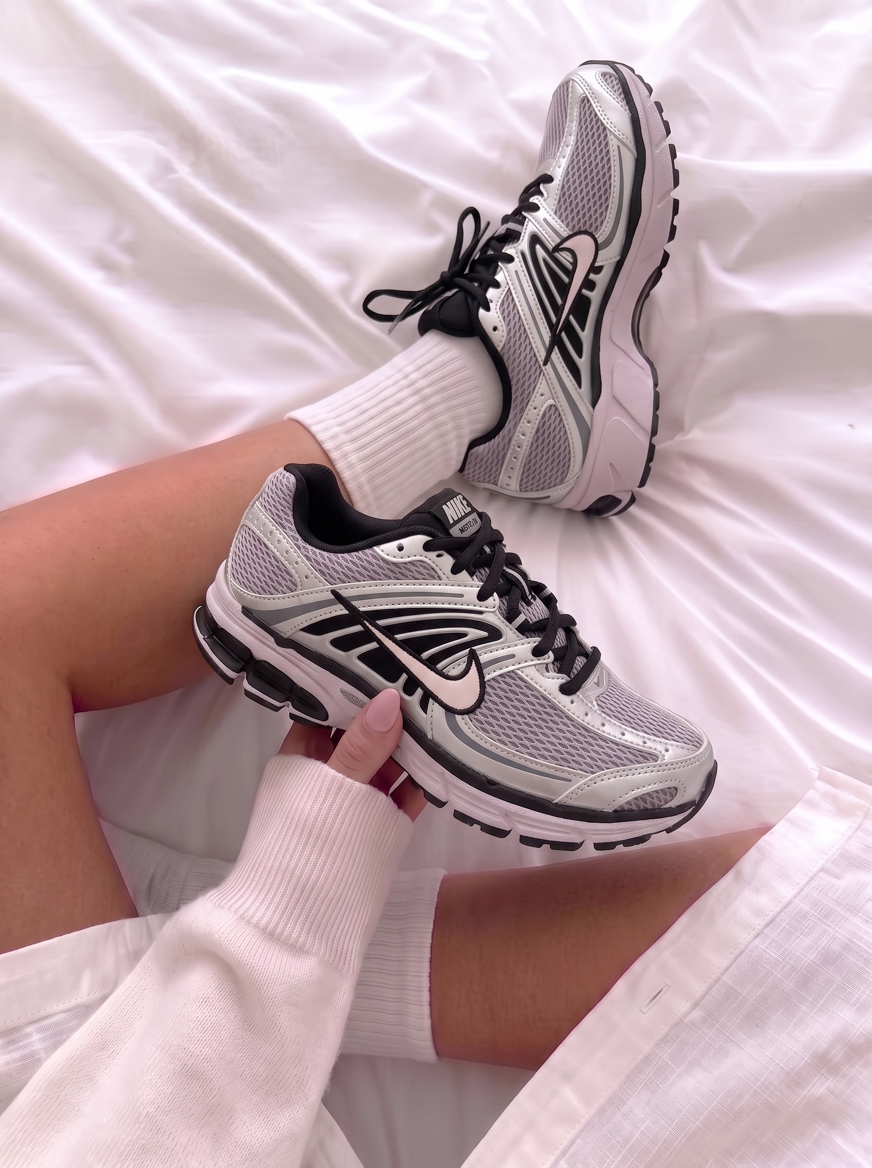 Nike Air Max Moto 2K