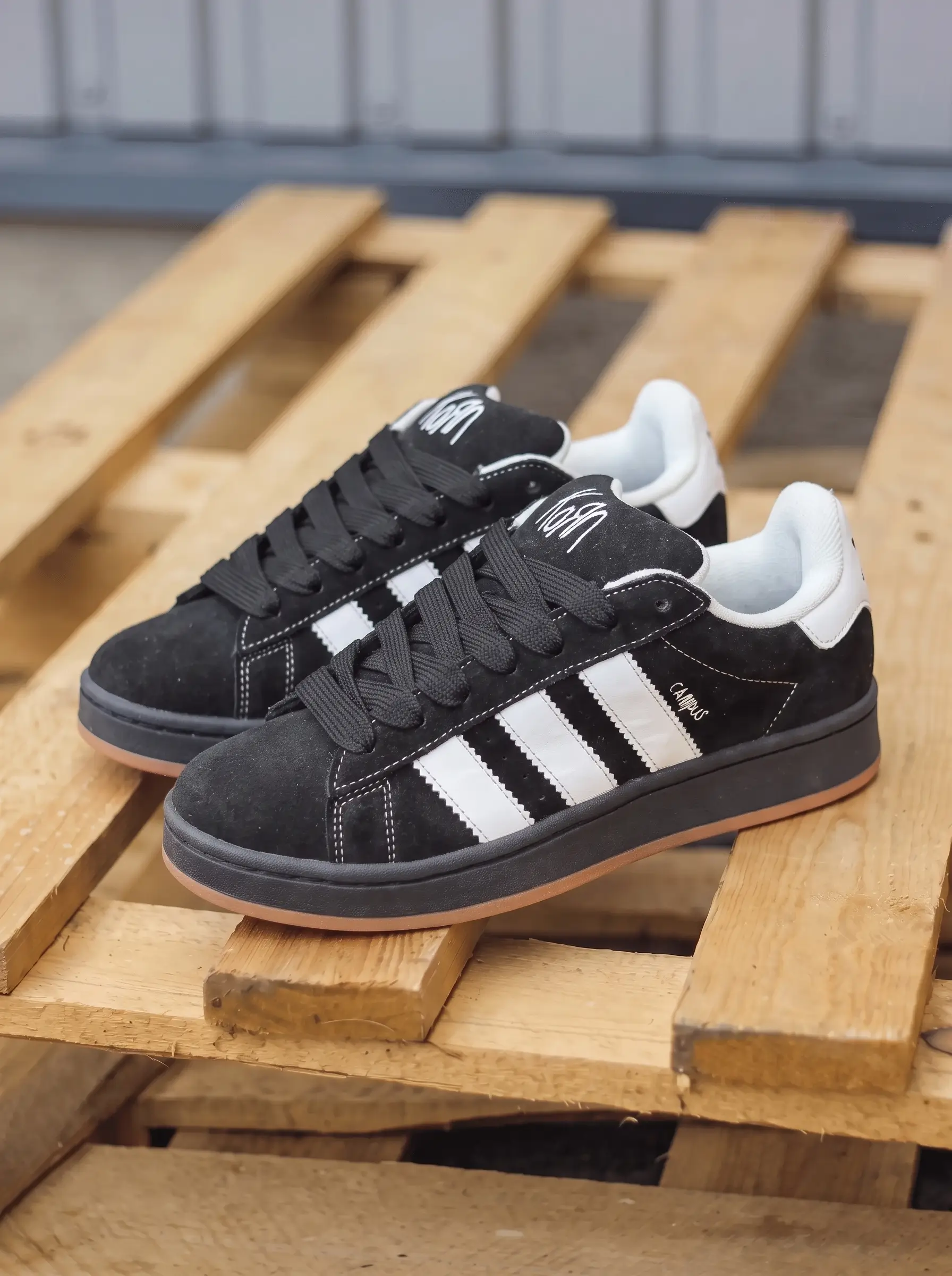 Adidas Campus