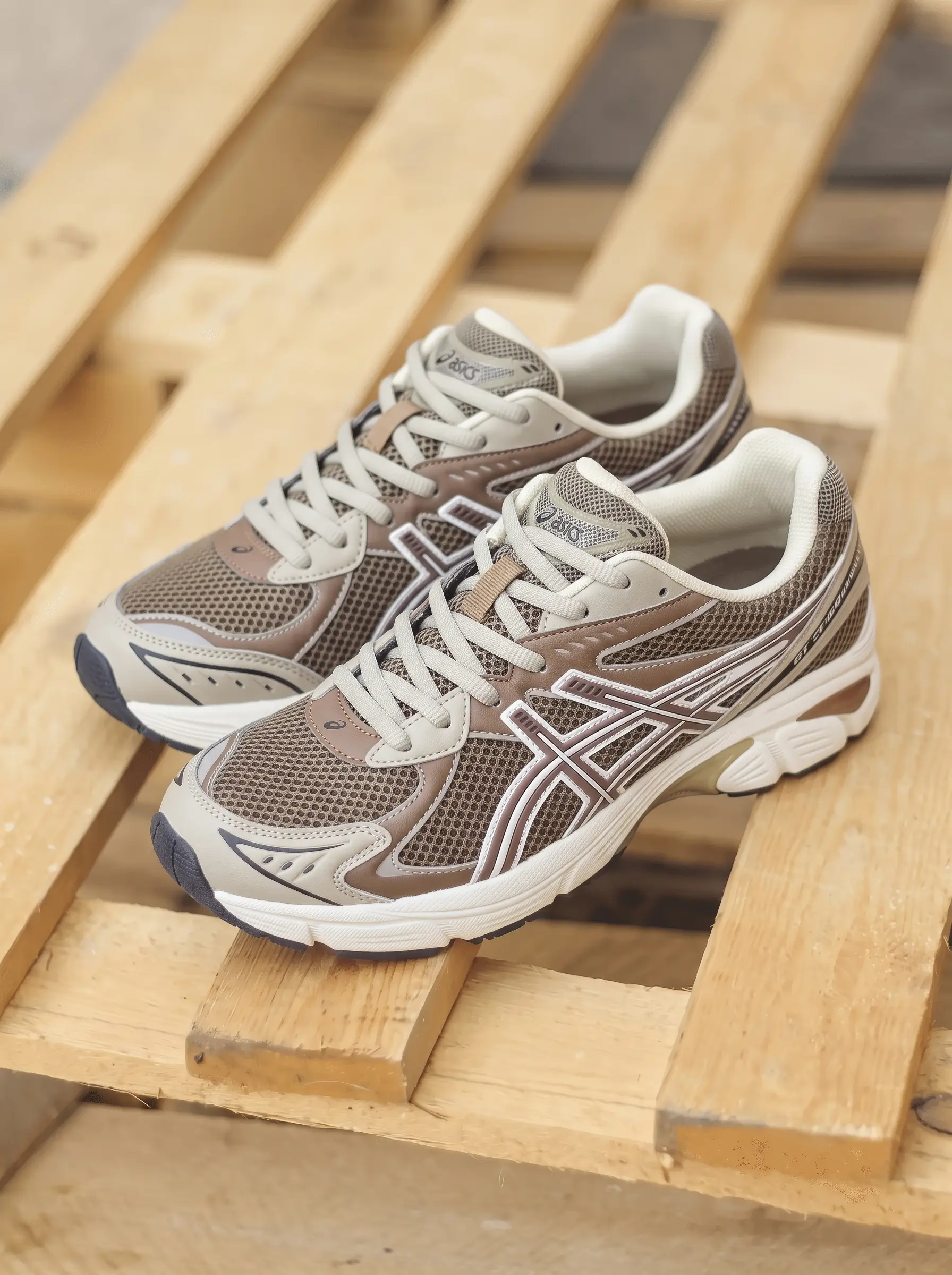 Asics GT-2160