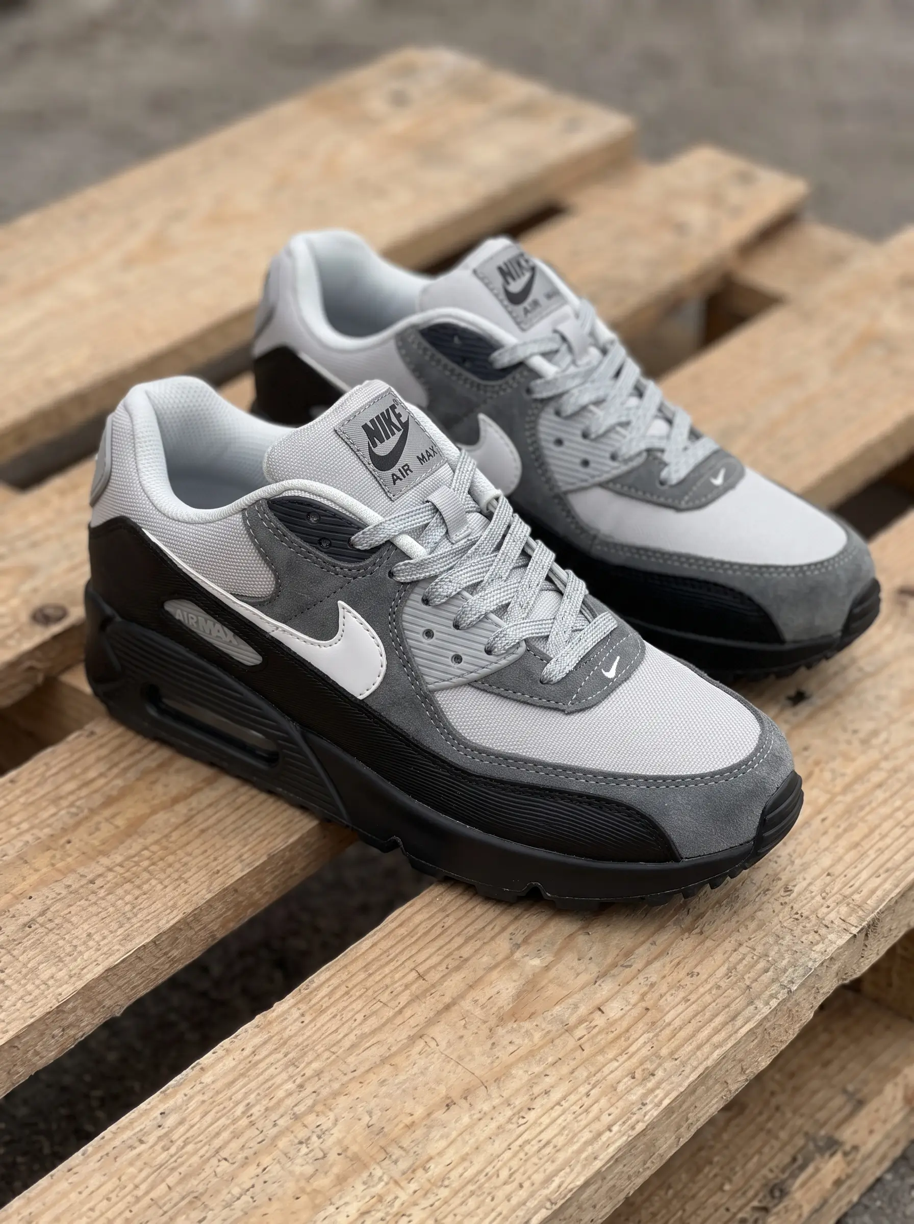 Nike Air Max 90