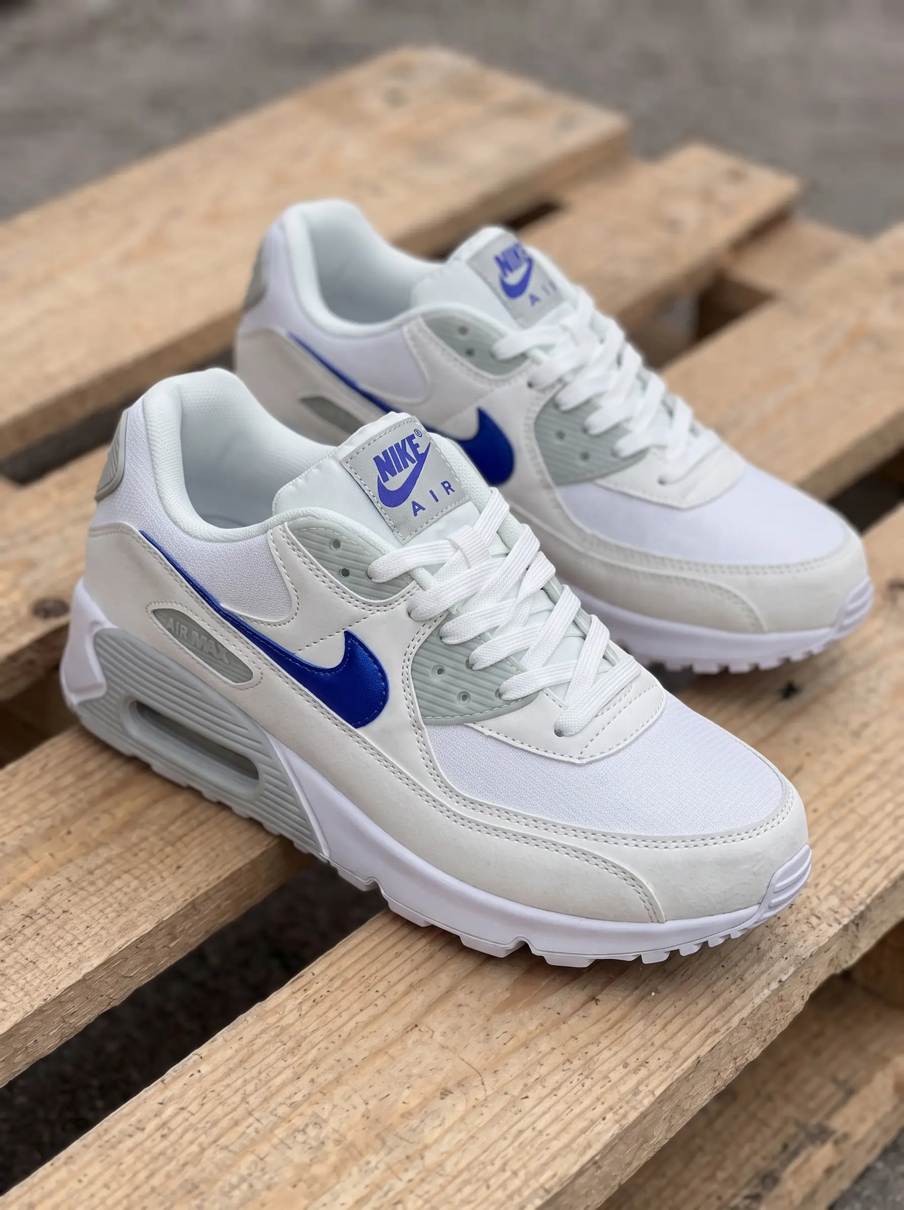 Nike Air Max 90