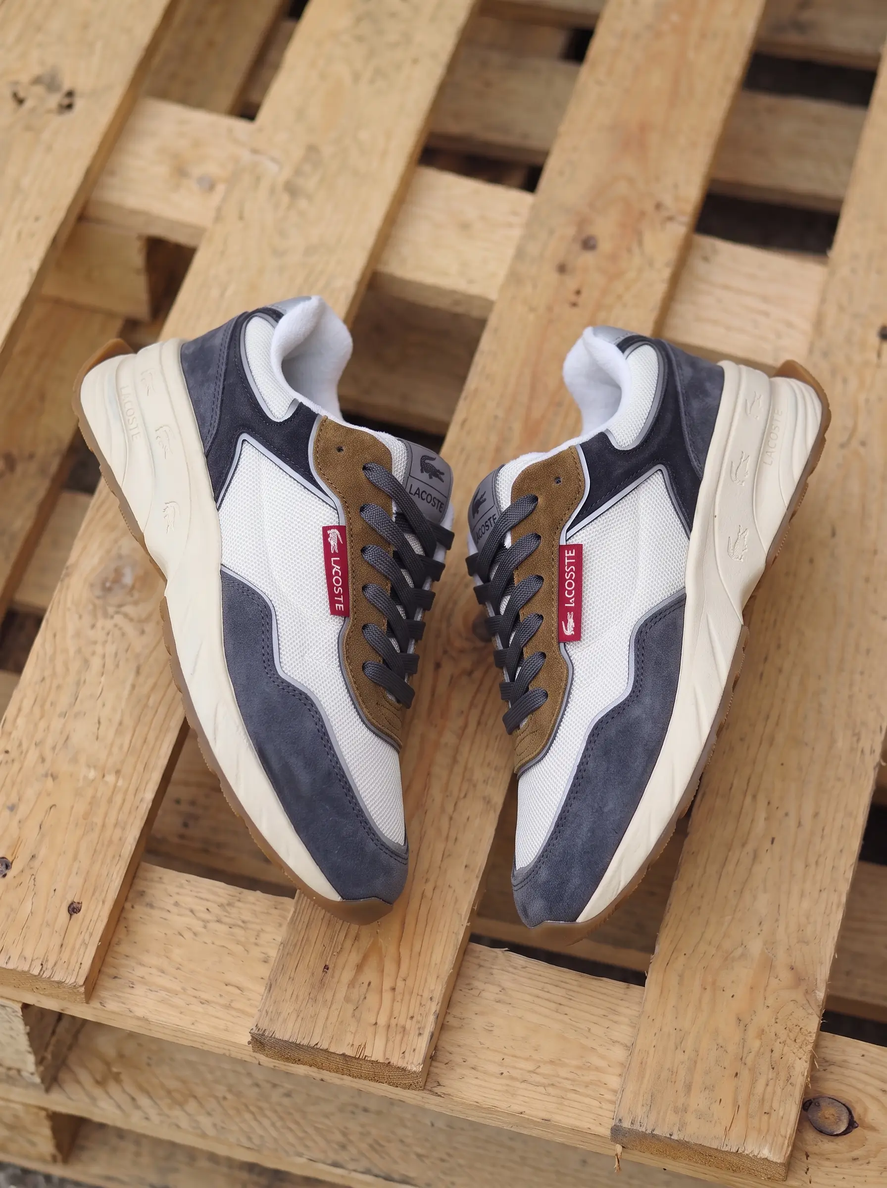 Lacoste Sneakers