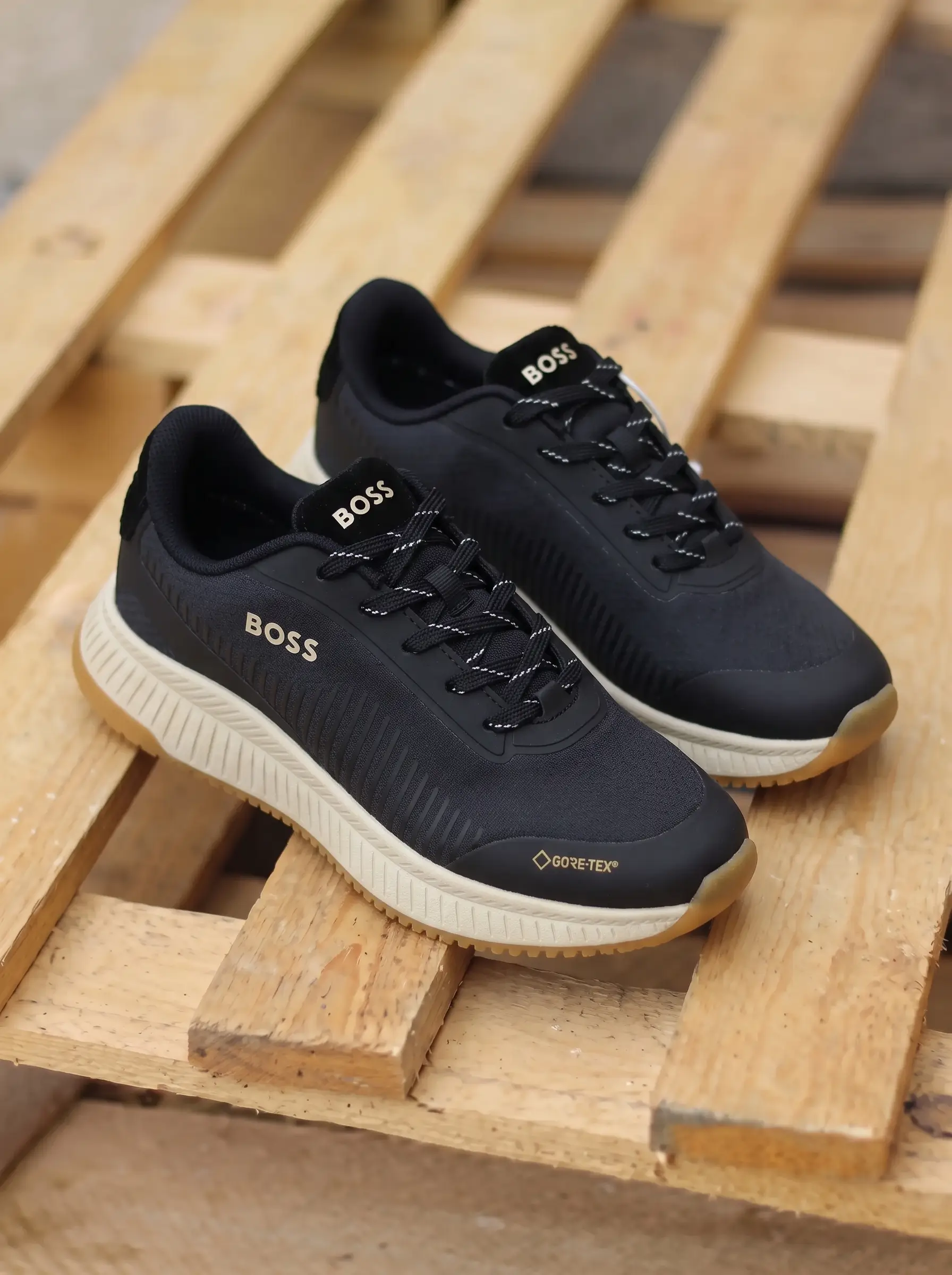 BOSS Gore-Tex