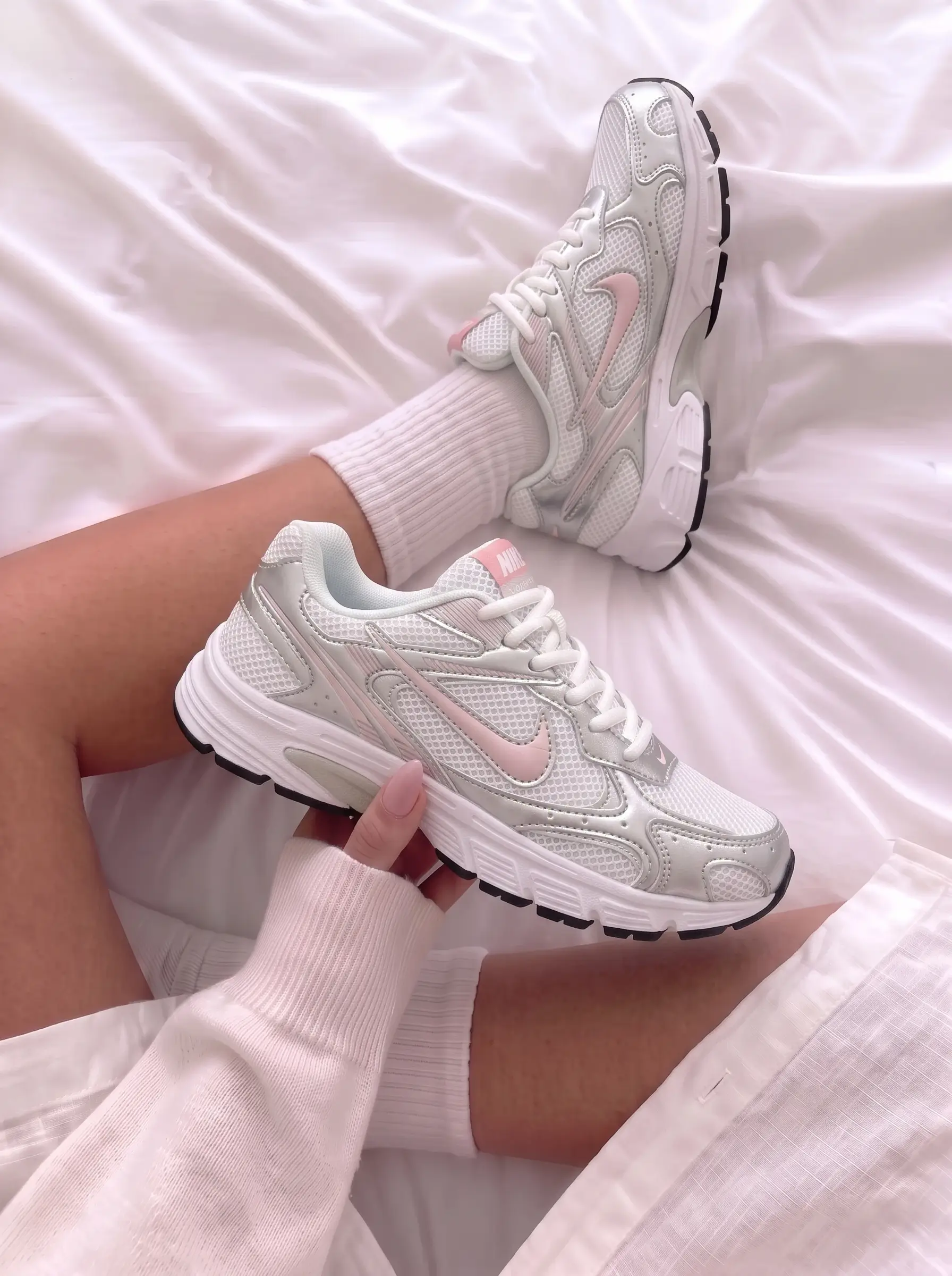 Nike Initiator