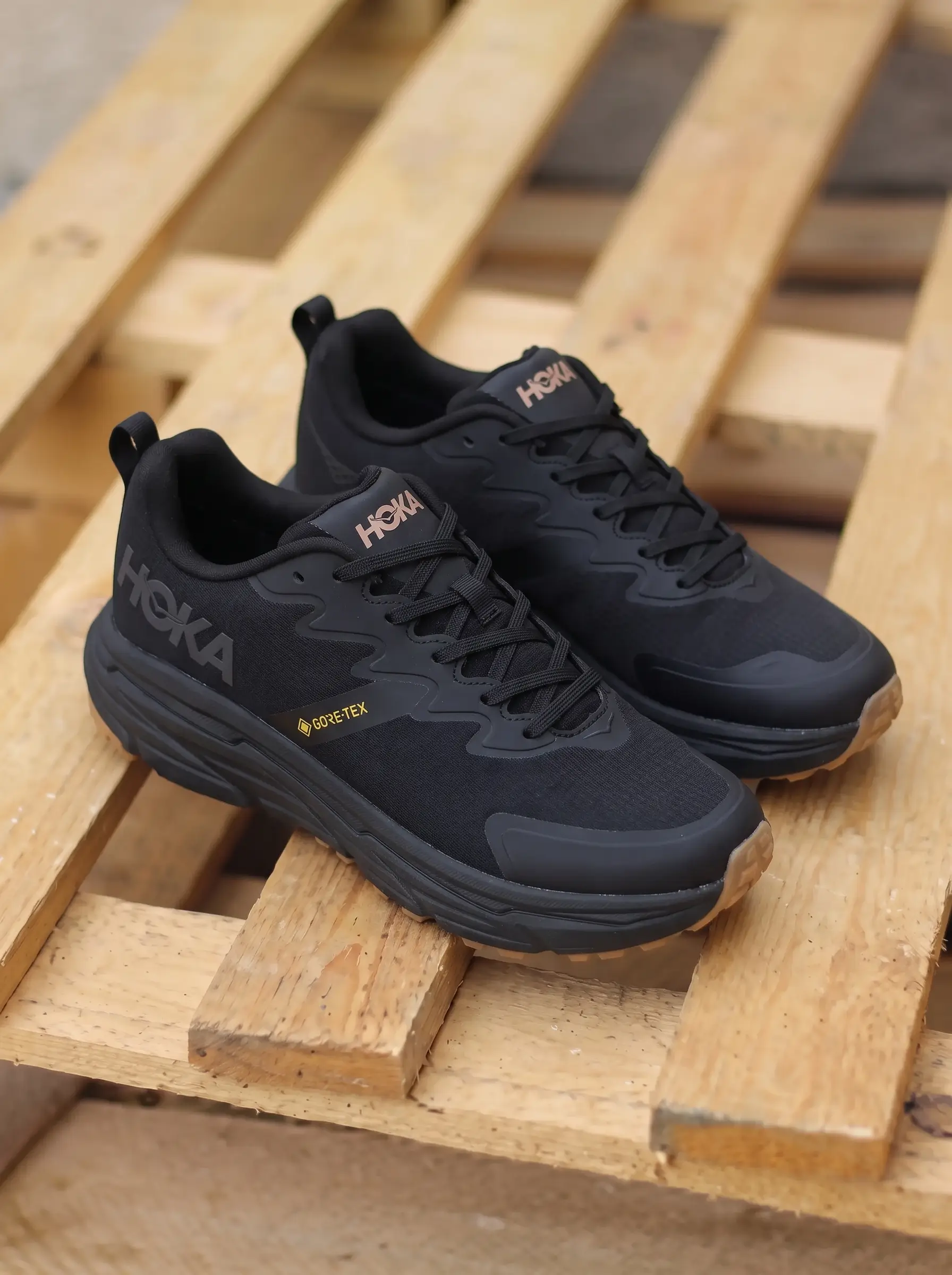 HOKA Challenger ATR 6 GORE-TEX