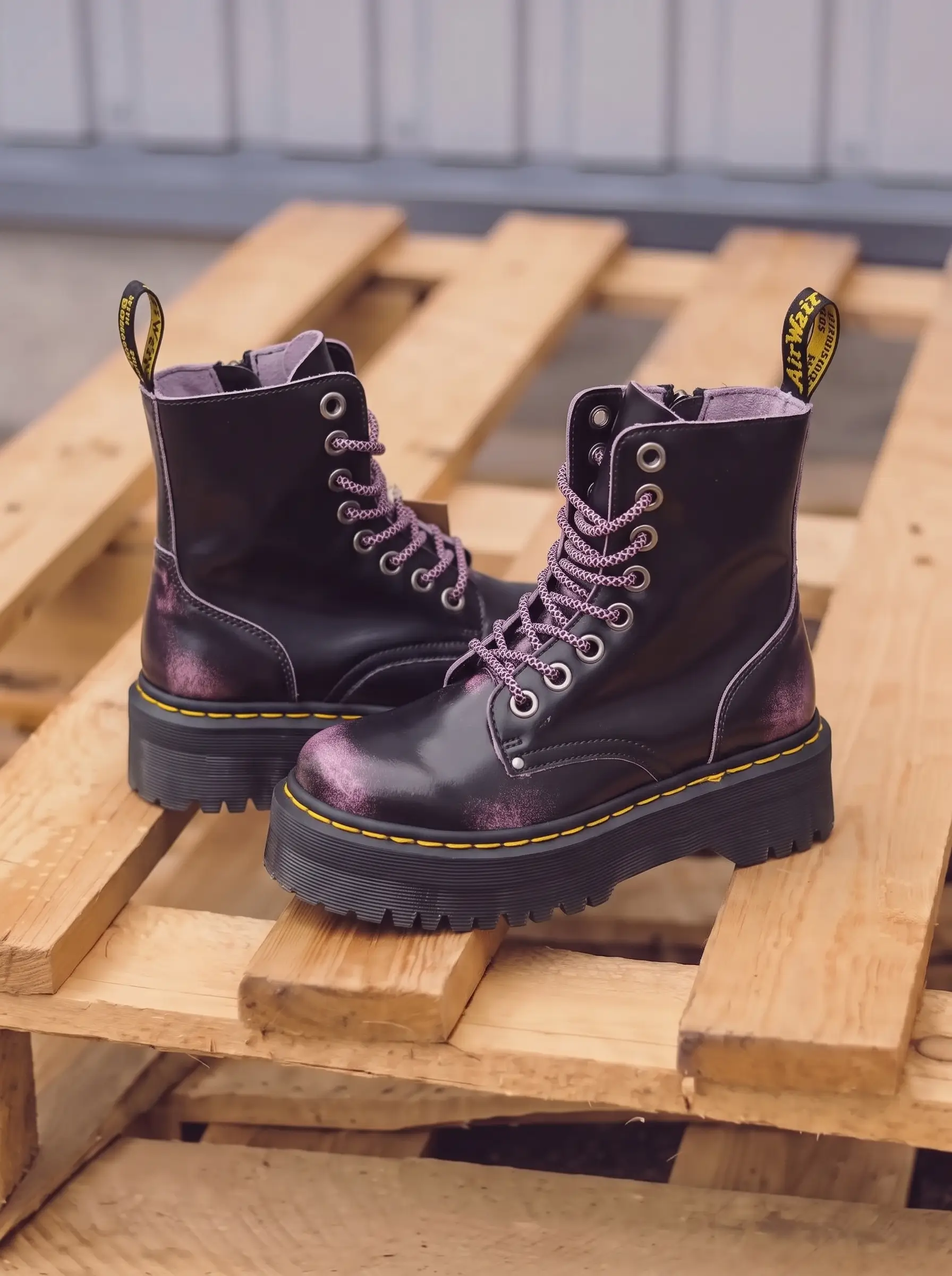 Dr. Martens Jadon Max Boot